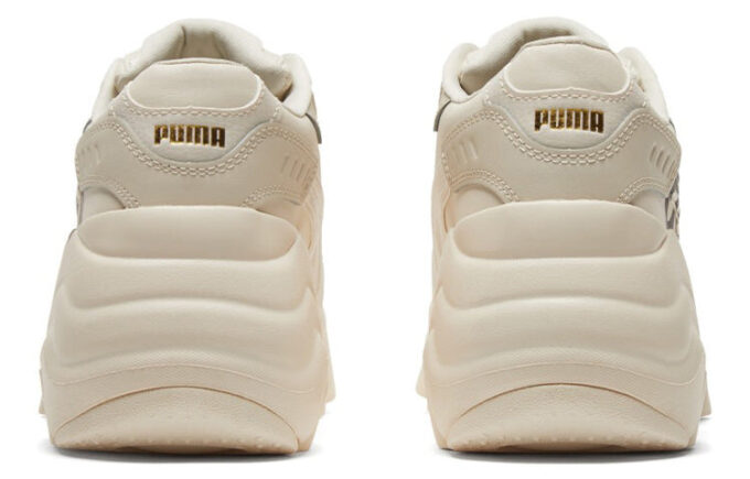 (WMNS) Pulsar Wedge CN “Logo – Corazones”