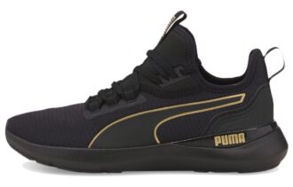 (WMNS) Pure XT “Equipo Negro Dorado”