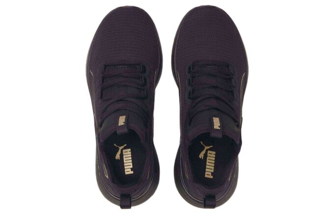 (WMNS) Pure XT “Equipo Negro Dorado”