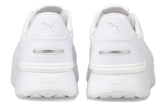 (WMNS) R78 Voyage “Blanco”
