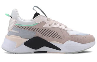 (WMNS) RS-X reinventa el “Agua de rosas”