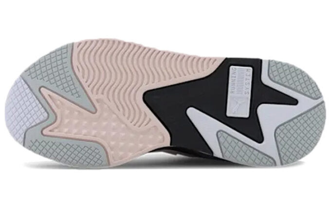 (WMNS) RS-X reinventa el “Agua de rosas”