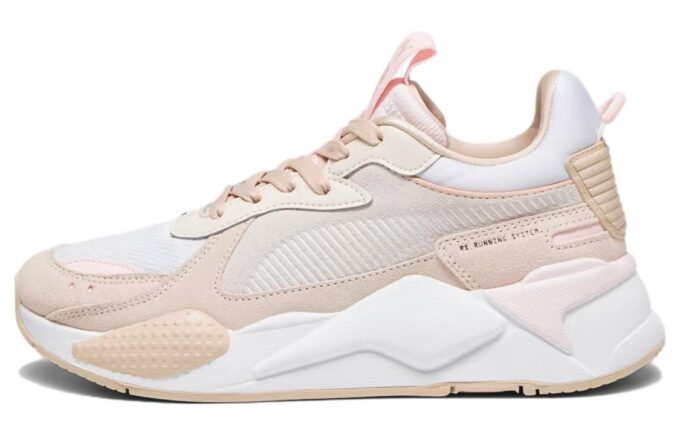 (WMNS) RS-X reinventa el “blanco rosa escarchado”