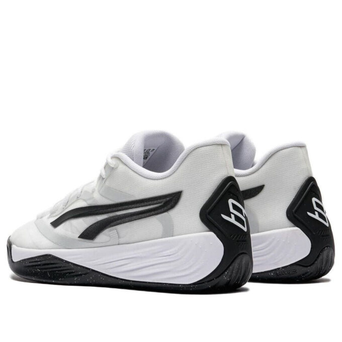(WMNS) Stewie 2 Equipo “Blanco y Negro”