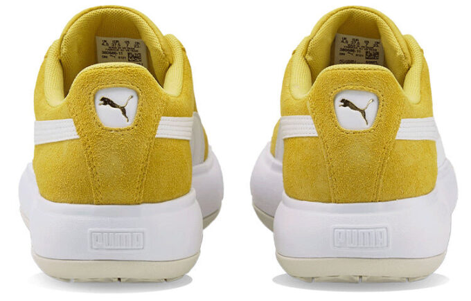(WMNS) Suede Mayu “Blanco Bambú”
