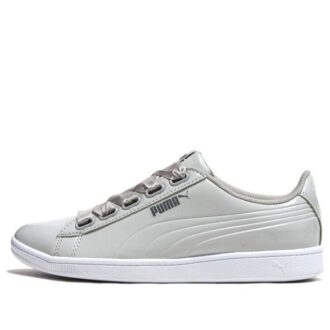 (WMNS) Vikky Ribbon Patent “Gris Casual”