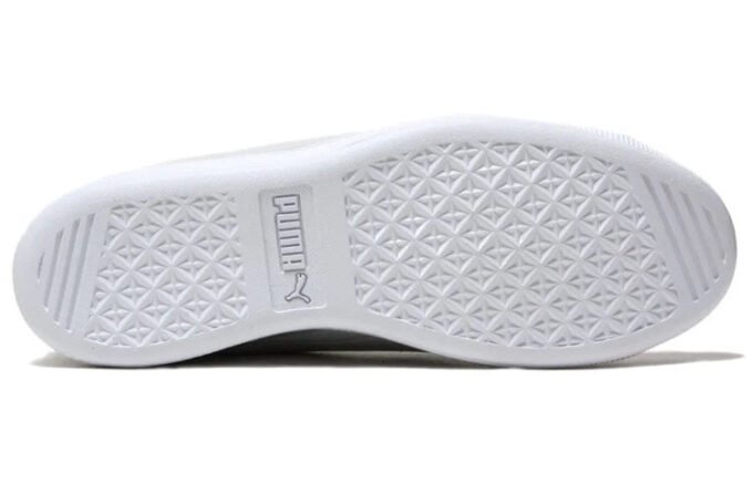 (WMNS) Vikky Ribbon Patent “Gris Casual”
