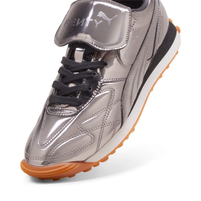 (WMNS) x Fenty Avanti C “Plata envejecida”