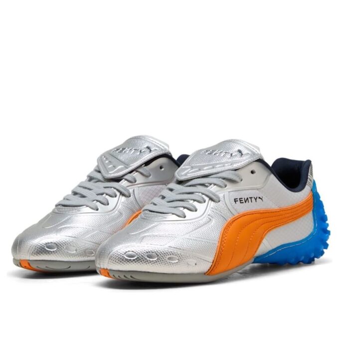 (WMNS) x FENTY Avanti LS-X “Naranja Rickie Plateado”