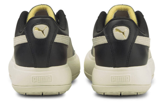(WMNS) Zapatillas casuales de ante Mayu negras y blancas