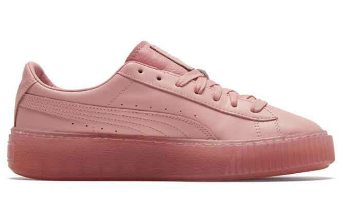 (WMNS) Zapatillas de baloncesto con plataforma y plataforma baja en color rosa