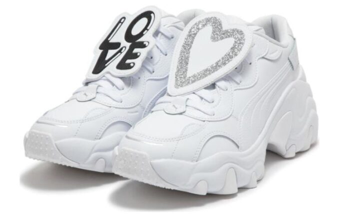 (WMNS) Zapatillas de cuña Pulsar “Blancas”