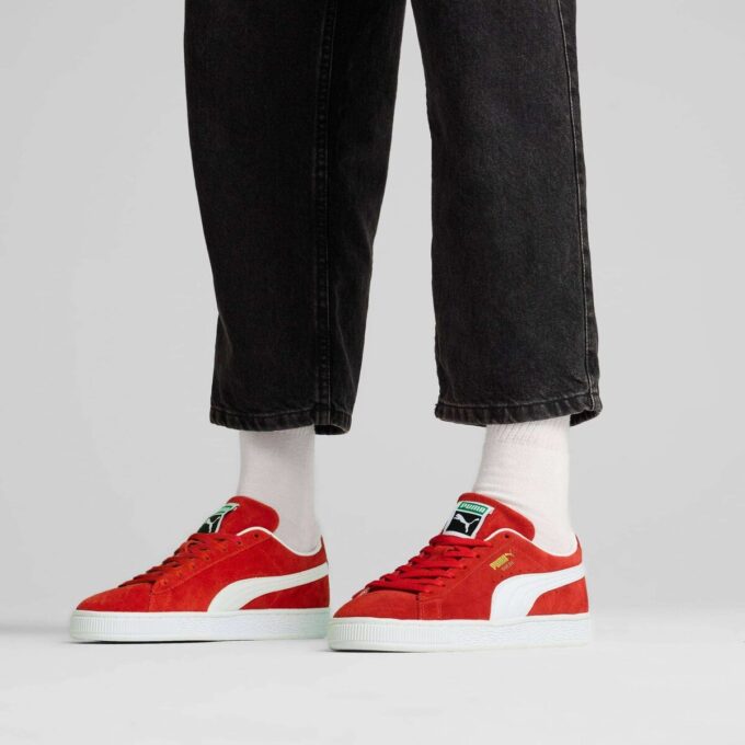 Zapatillas clásicas de ante para mujer