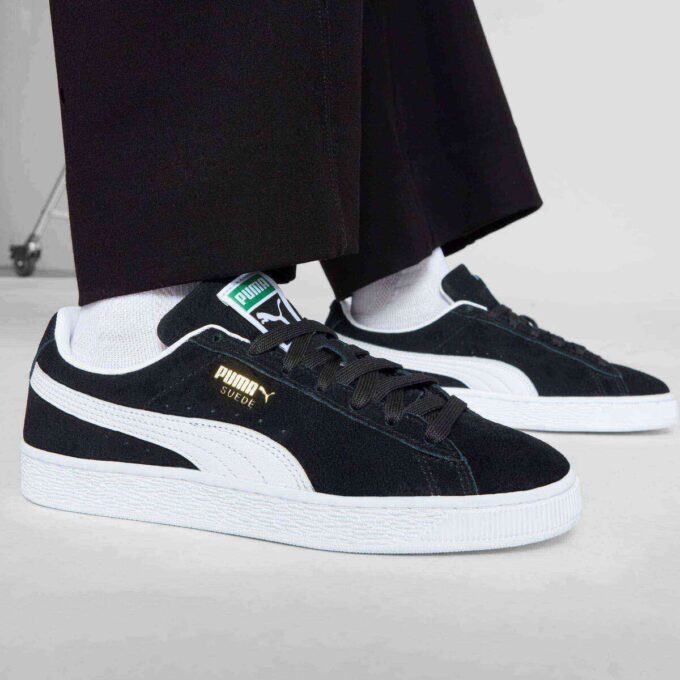 Zapatillas clásicas de ante para mujer