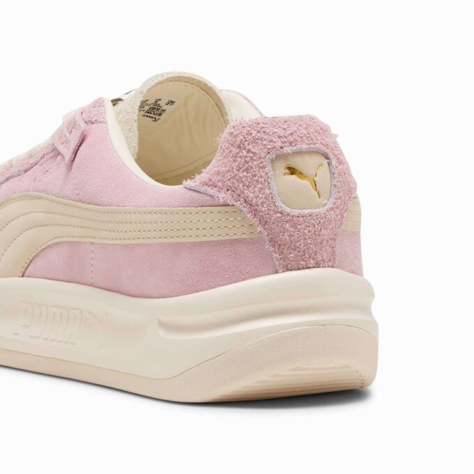 Zapatillas de ante especiales GV Zapatillas de ante especiales GV