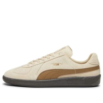 Zapatillas de deporte del ejército de gamuza