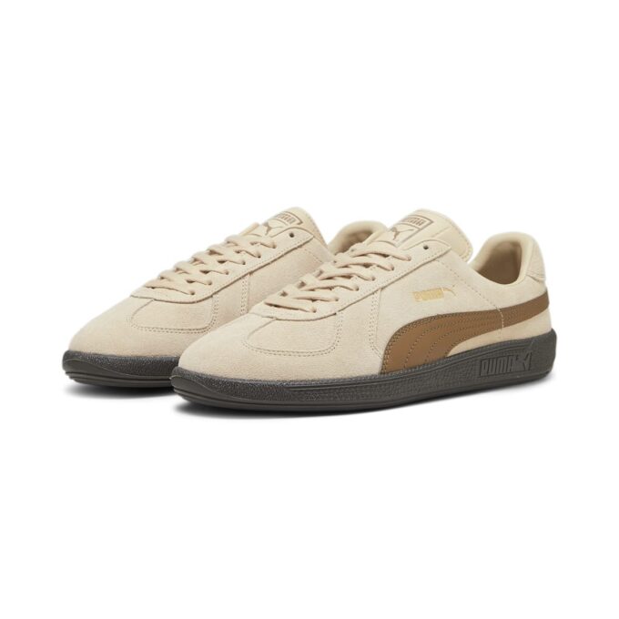 Zapatillas de deporte del ejército de gamuza