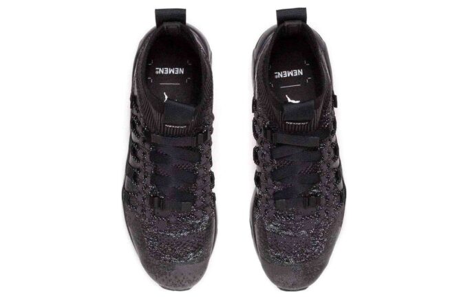 Zapatillas de punto NEMEN x Blaze of Glory Knit Mid “Phantom Black”