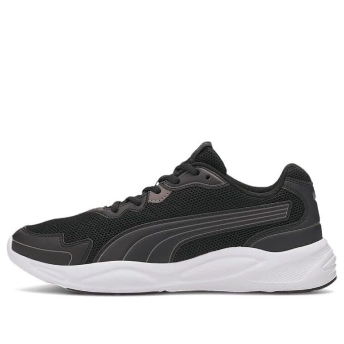 Zapatillas de running de los 90 “Nu Wave – Negras”