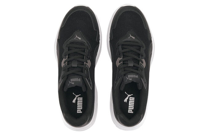 Zapatillas de running de los 90 “Nu Wave – Negras”