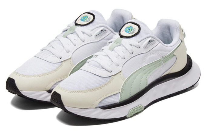 Zapatillas de running Wild Rider blancas