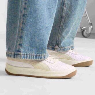 Zapatillas deportivas de base especial GV