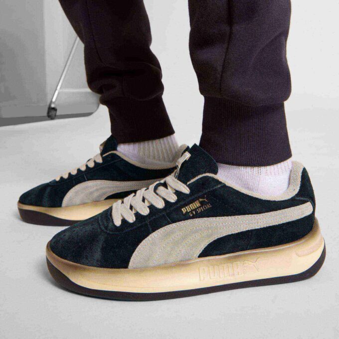 Zapatillas deportivas unisex NeverWorn V de GV Special Zapatillas deportivas unisex NeverWorn V de GV Special