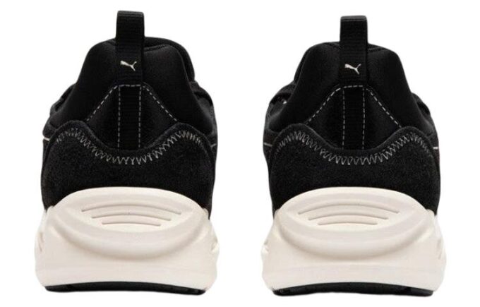 Zapatillas desgastadas TRC Blaze “Negro y blanco”