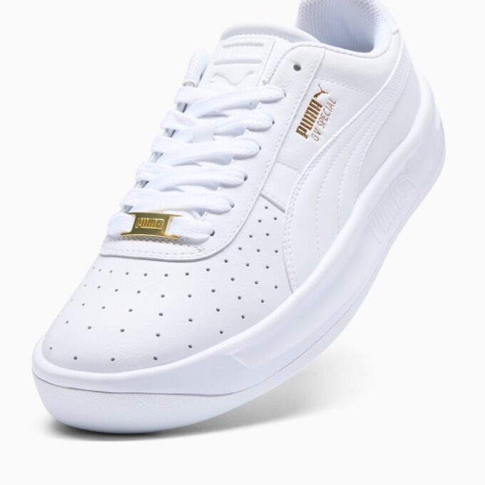 Zapatillas especiales GV Zapatillas especiales GV