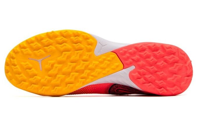 Zapatillas Future 7 Match Turf “Rosa Naranja”