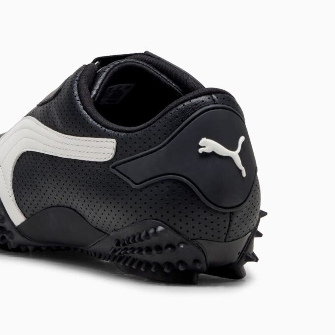 Zapatillas perforadas Mostro Zapatillas perforadas Mostro