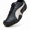 Zapatillas perforadas Mostro Zapatillas perforadas Mostro