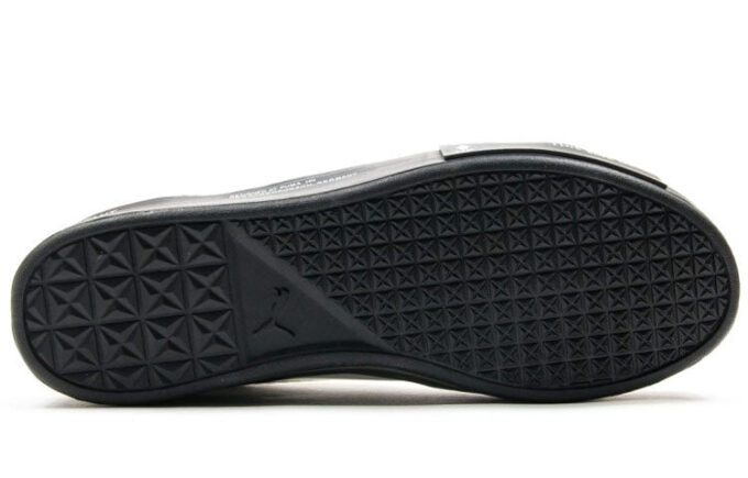 Zapatillas sin cordones UEG x Court Play “Gravity Resistance – Blanco”