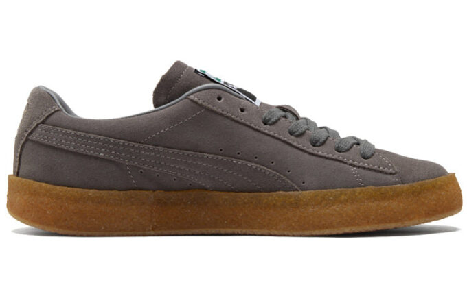 Zapatos de tabla de ocio de ante y crepé gris